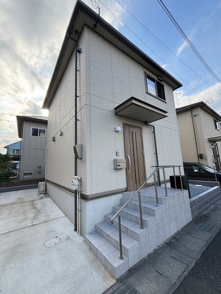 エルメゾンネクスト上尾原市Ｃ棟外観写真