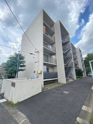 菱興百合ヶ丘マンションB(208)外観写真