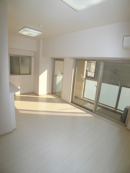 物件内観写真16　(居室)