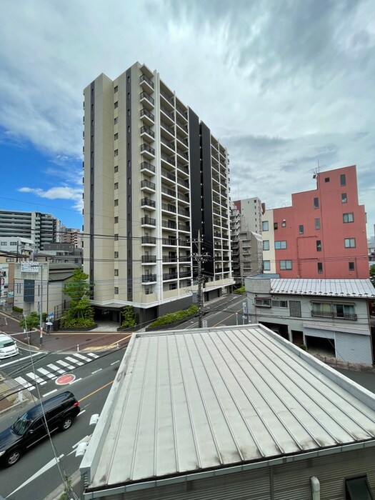 物件内観写真19　(室内からの展望)