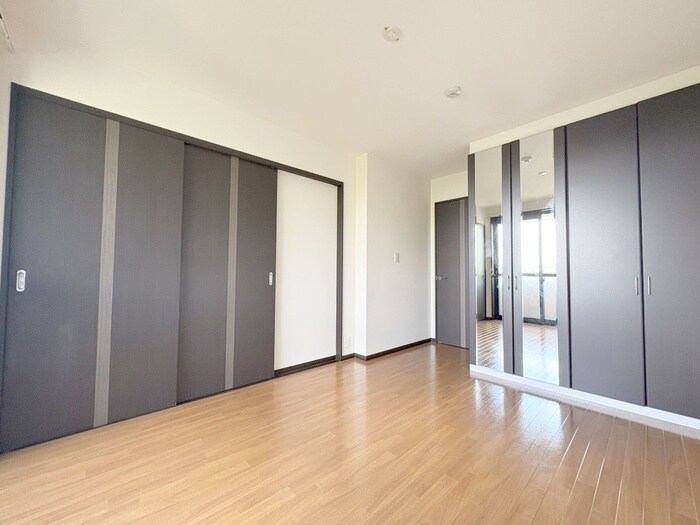 物件内観写真9　(居室)