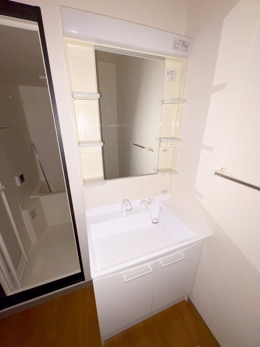 物件内観写真13　(洗面)