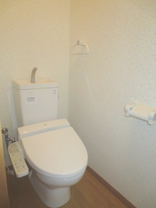 物件内観写真12　(トイレ)