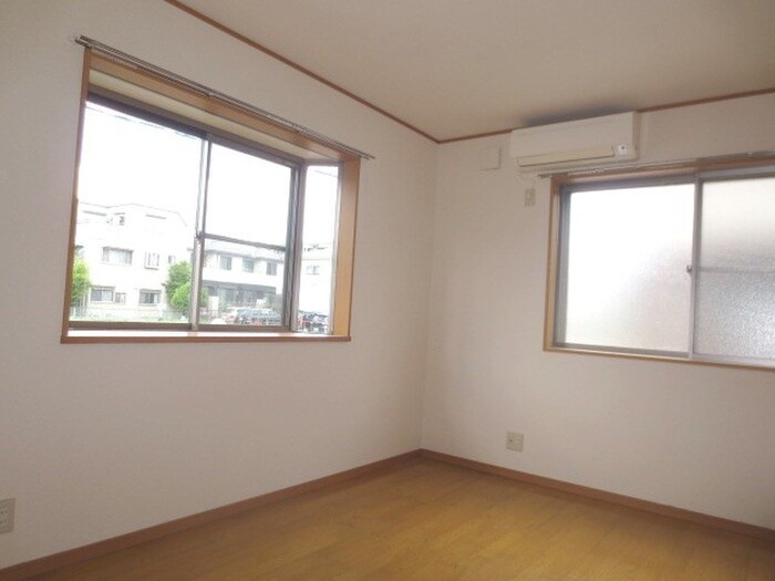 物件内観写真13　(居室)