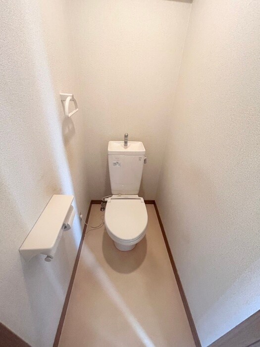 物件内観写真10　(トイレ)