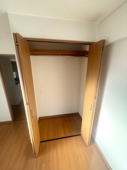 物件内観写真12　(収納)
