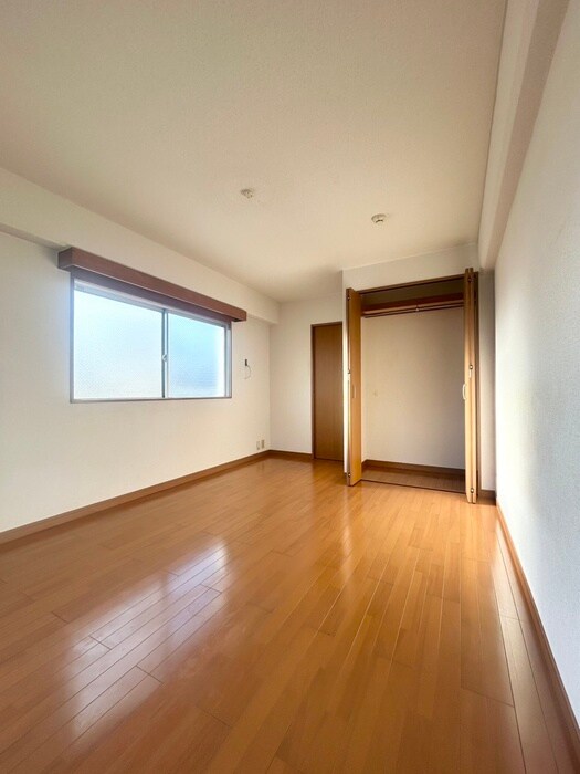 物件内観写真18　(居室)