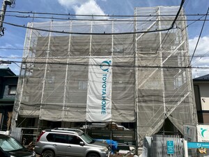 クイーンズ６外観写真