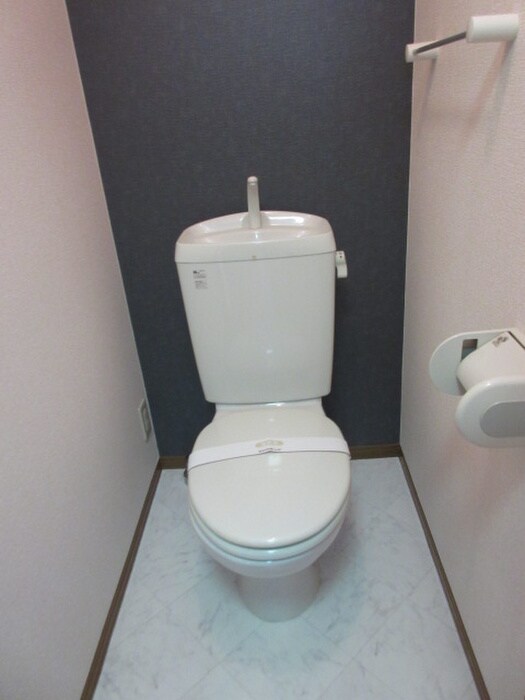 物件内観写真13　(トイレ)