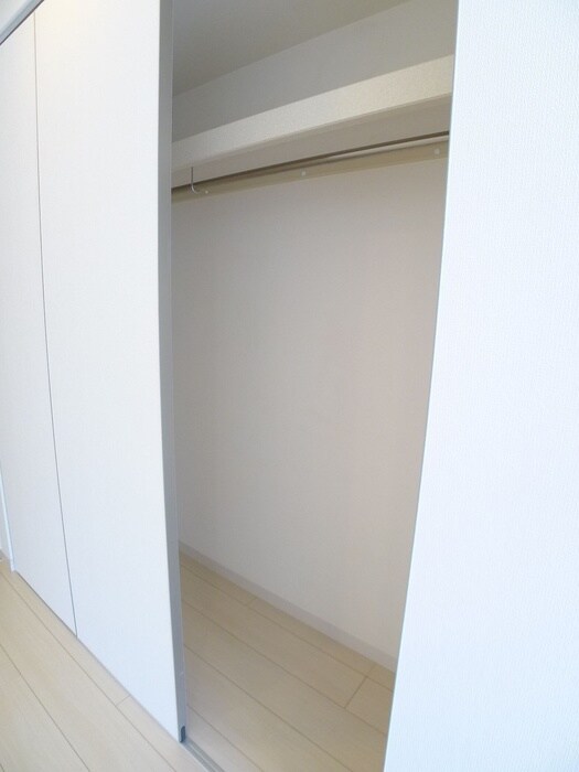 物件内観写真11　(収納)