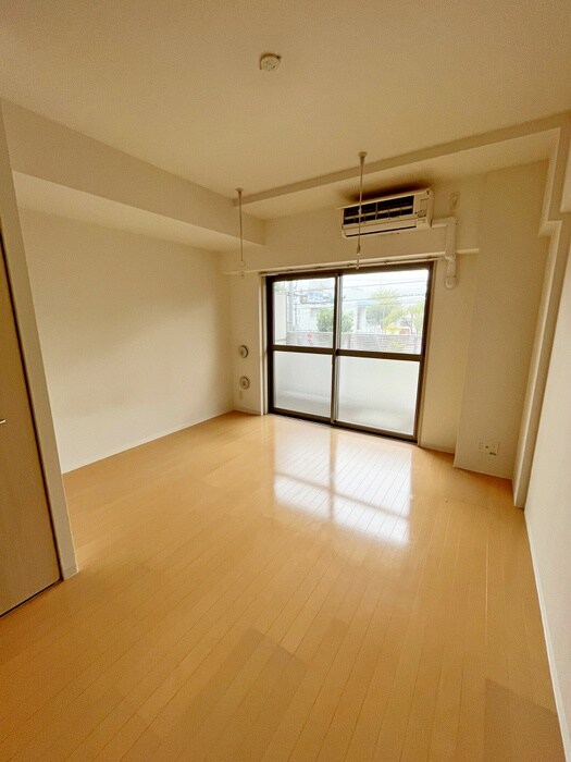 物件内観写真12　(居室)