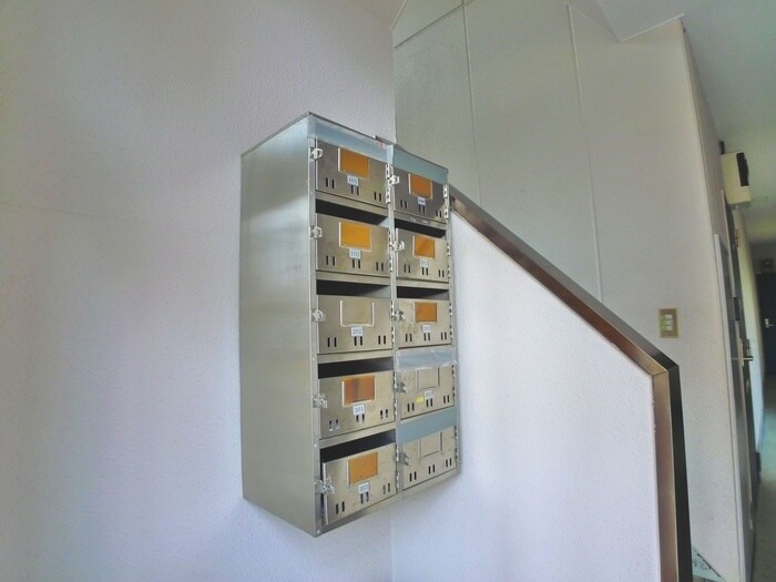 物件外観写真6　(建物設備)