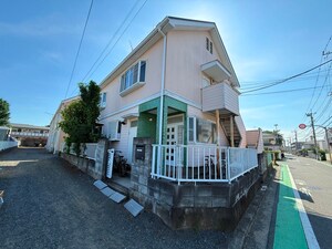 ルミエ－ル和泉Ⅱ外観写真