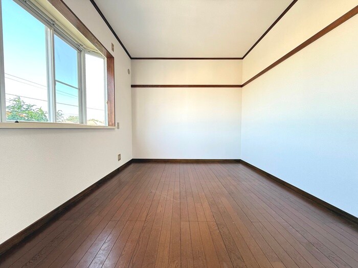 物件内観写真7　(居室)