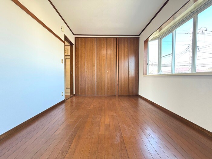 物件内観写真8　(居室)