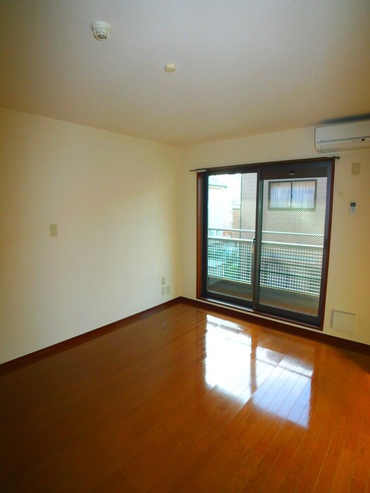 物件内観写真15　(居室)