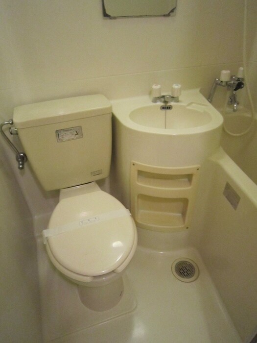 物件内観写真11　(トイレ)