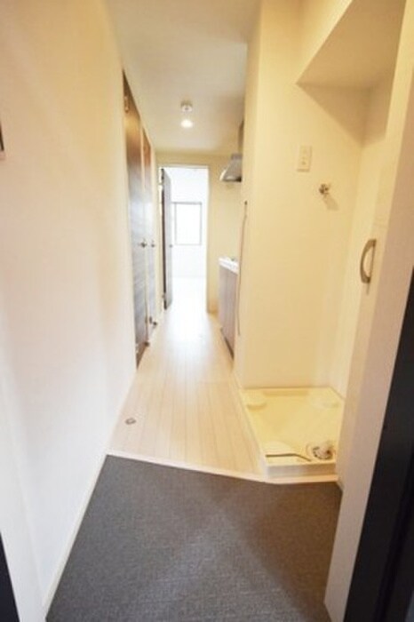 物件内観写真15　(廊下)