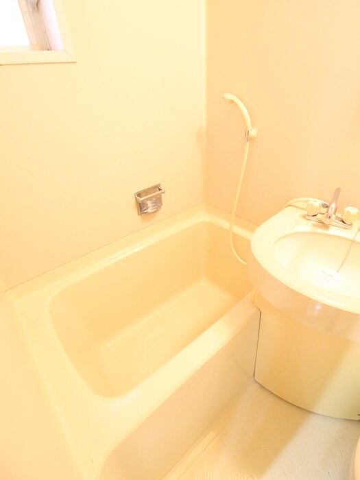 物件内観写真12　(バス／シャワールーム等)