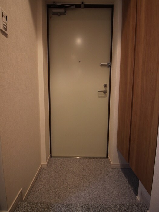 物件内観写真19　(玄関)