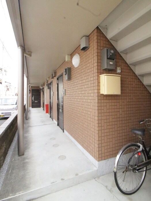 物件外観写真4　(建物設備)