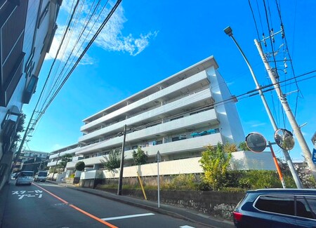 フルセイル権太坂外観写真