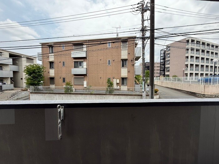 物件内観写真16　(室内からの展望)