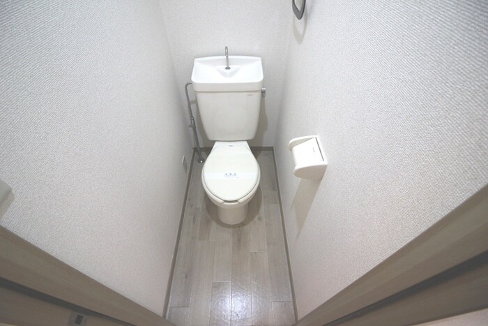 物件内観写真14　(トイレ)