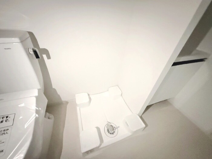 物件内観写真15　(洗濯機置場)