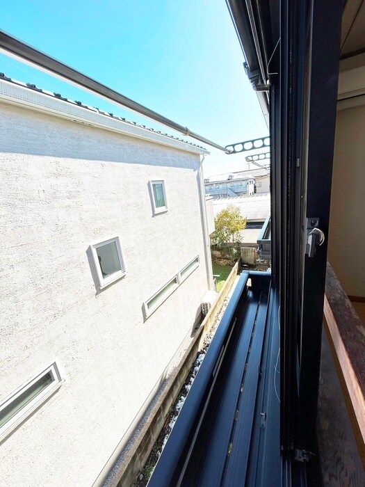 物件内観写真16　(ベランダ・バルコニー)