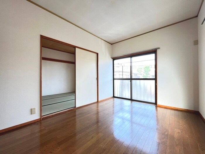 物件内観写真5　(居室)