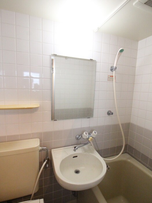 物件内観写真14　(トイレ)