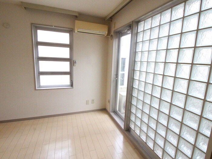 物件内観写真20　(居室)