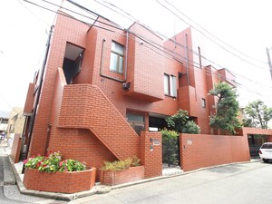 HOUSE三ッ沢外観写真