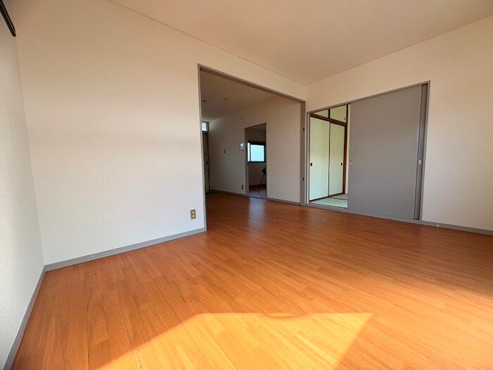 物件内観写真7　(居室)