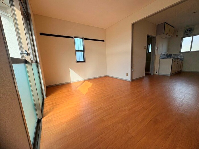 物件内観写真8　(居室)