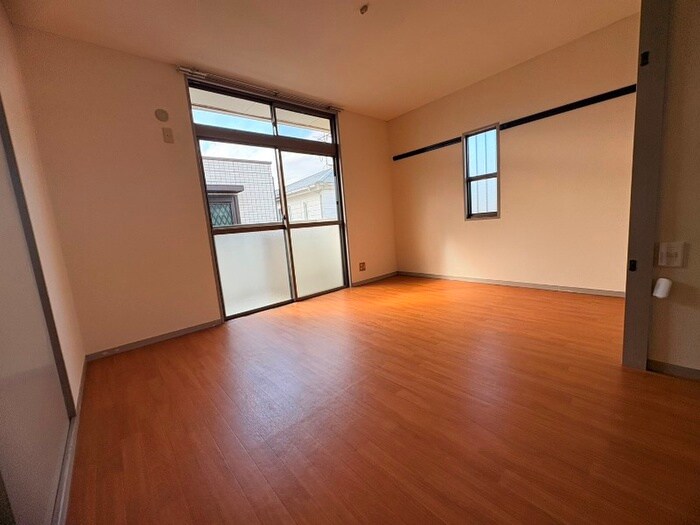 物件内観写真9　(居室)