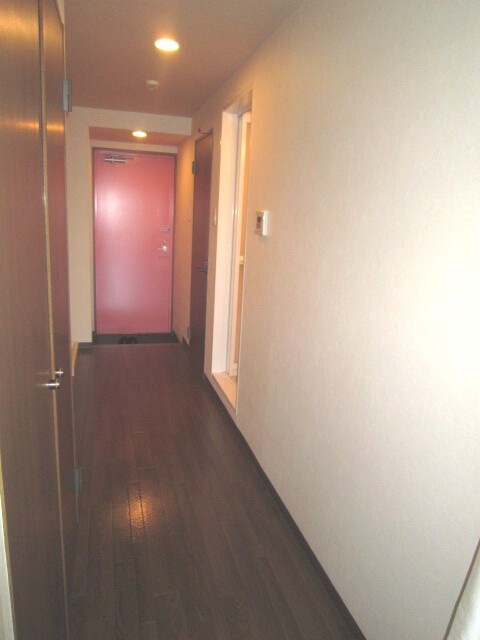 物件内観写真15　(廊下)