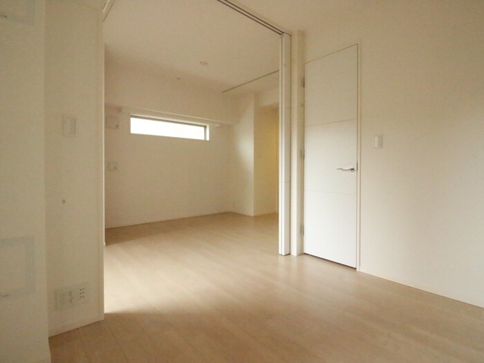 物件内観写真11　(内観写真)