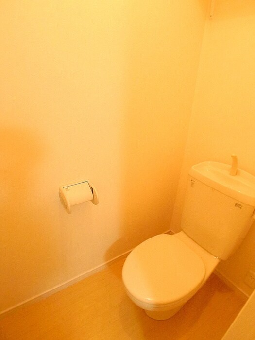 物件内観写真12　(トイレ)