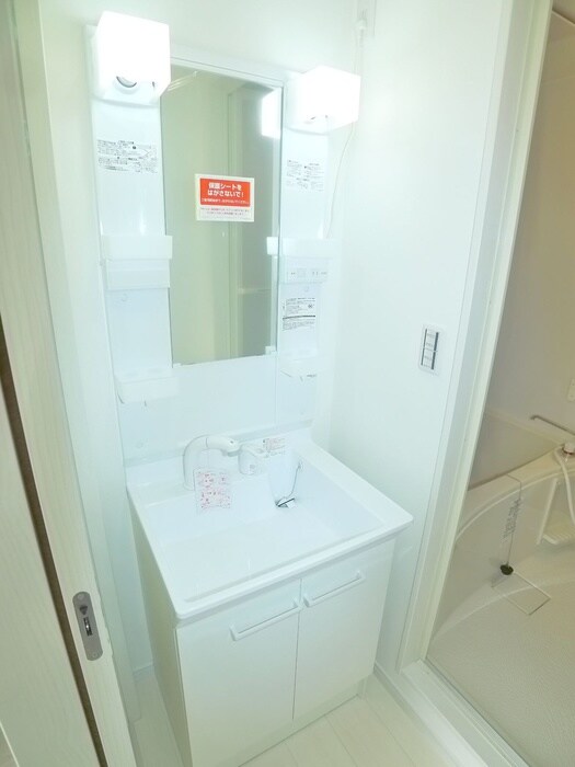 物件内観写真14　(洗面)