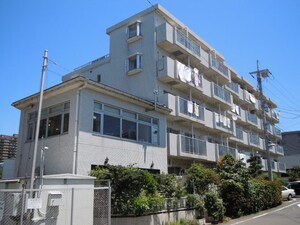 グリーンアベニュー外観写真