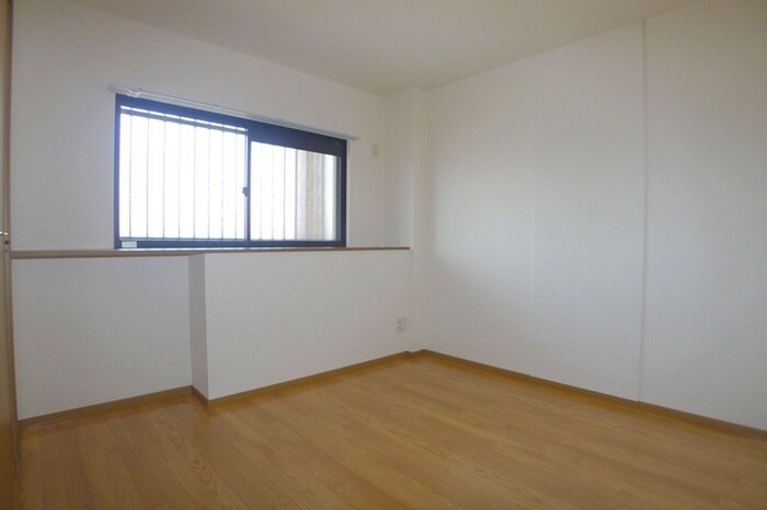 物件内観写真11　(居室)