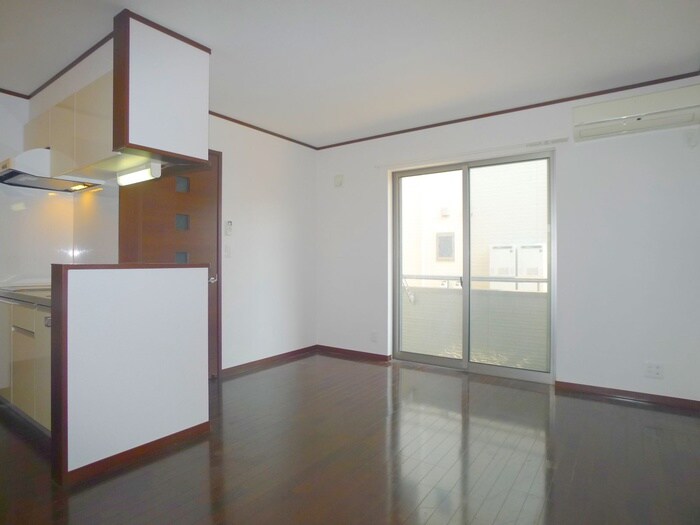 物件内観写真8　(ベランダ・バルコニー)