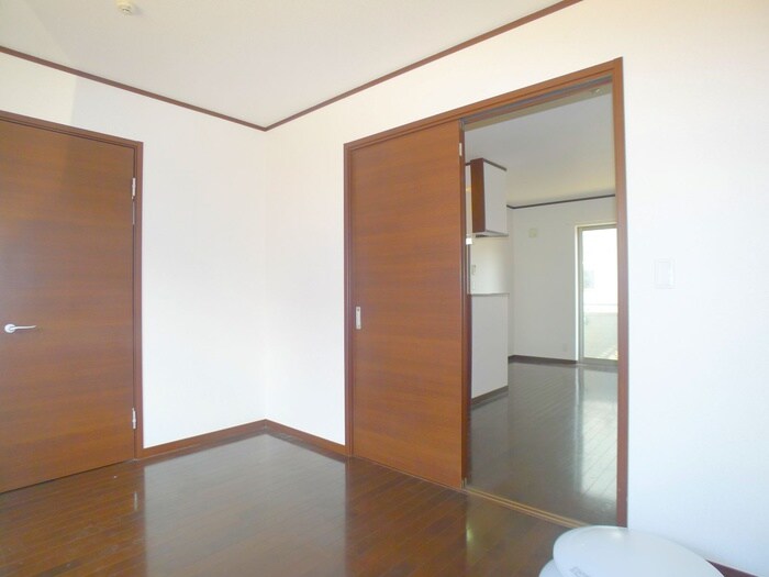 物件内観写真19　(居室)