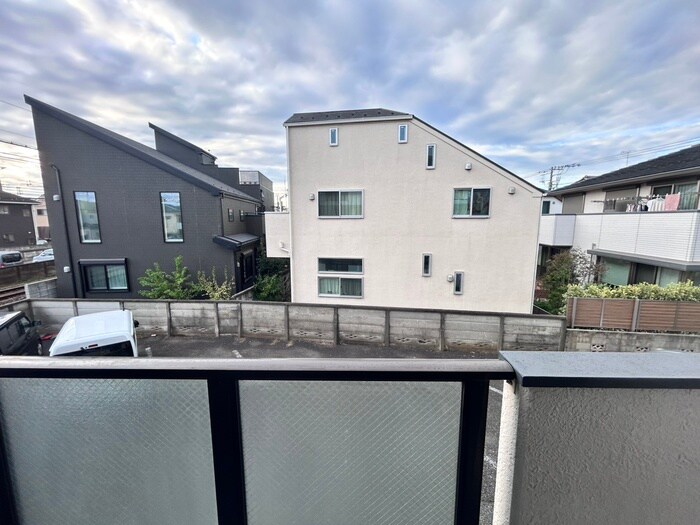 物件内観写真14　(室内からの展望)