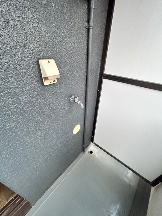 物件内観写真18　(洗濯機置場)