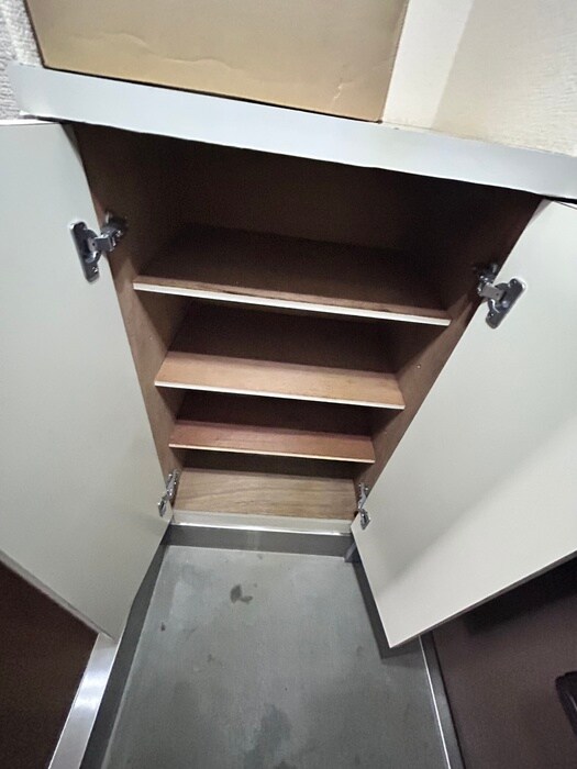 物件内観写真19　(靴箱)