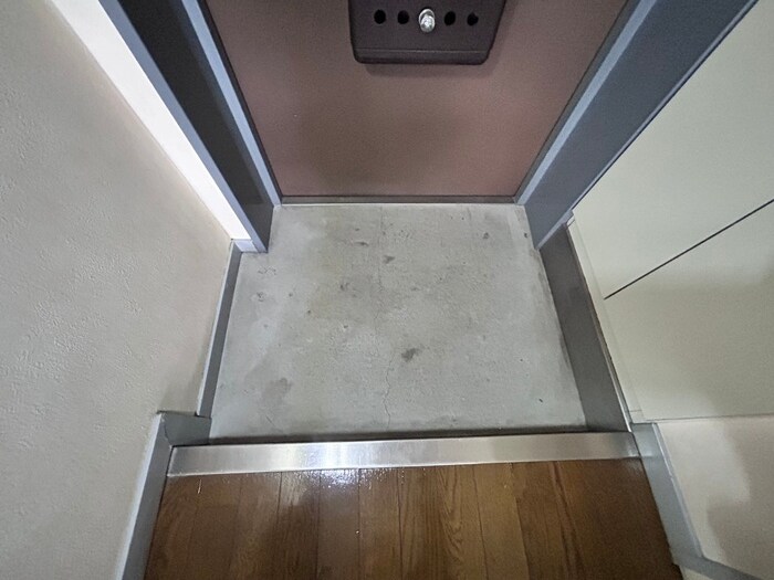 物件内観写真20　(玄関)