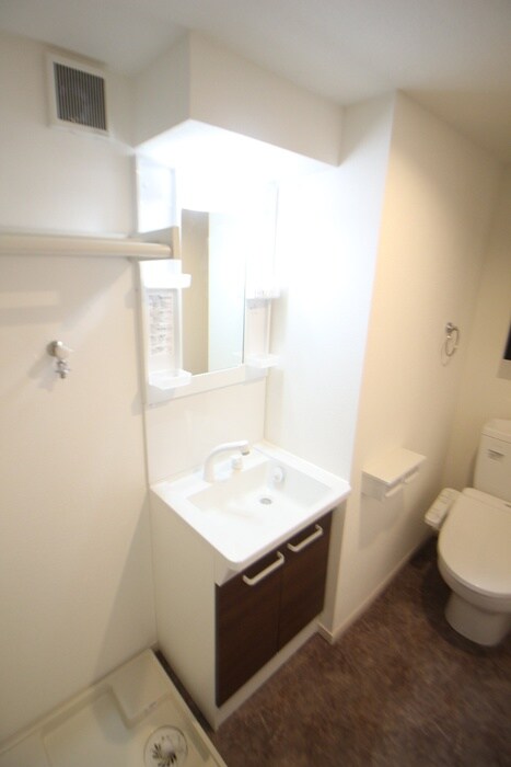 物件内観写真9　(洗面)